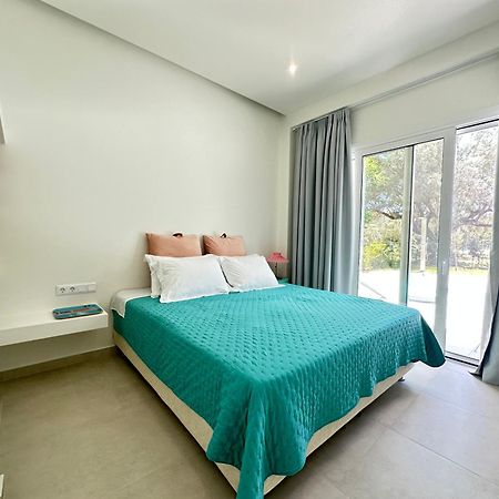Splash Suites With Private Pools Nikiana Esterno foto